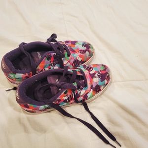 Heelys size 4